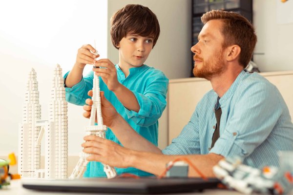 Pourquoi acheter des jeux de construction LEGO aux enfants ?