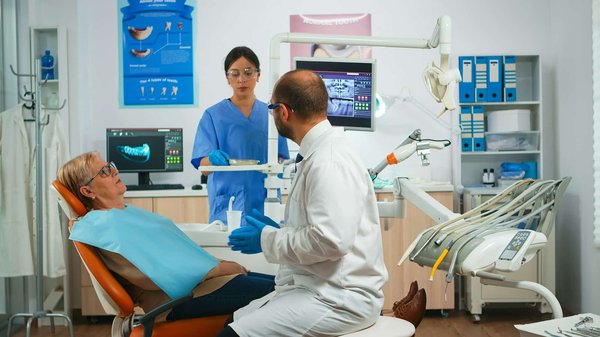 Quels sont les coûts associés aux traitements de la dentisterie Hanok ?